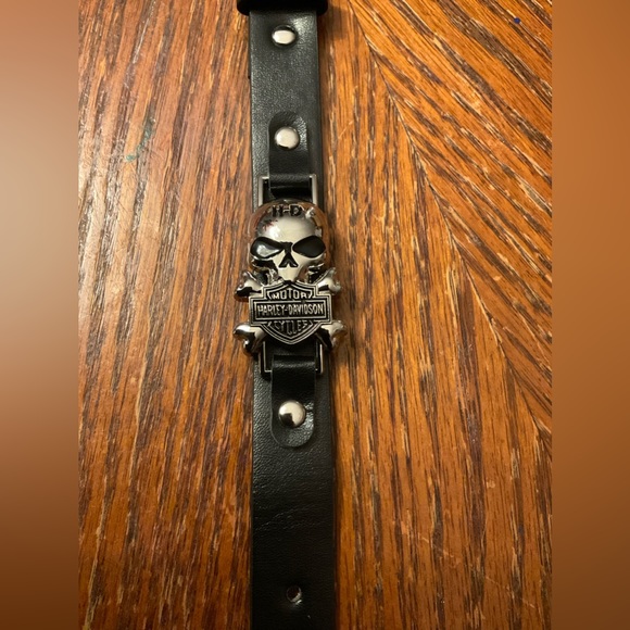 🏍🇺🇸Harley-Davidson Motor Cycles Black Leather Skull & Crossbones Bracelet! - Picture 3 of 16